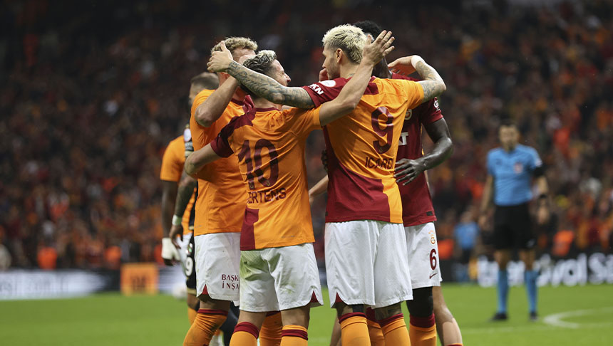 Galatasaray Milli Aradan Farklı Döndü