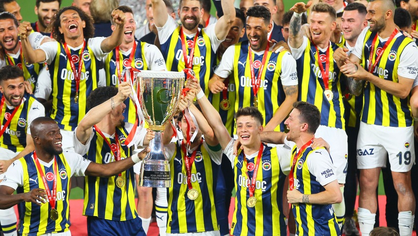 Fenerbahçe 10 Yıl Sonra İlk Kez Başardı