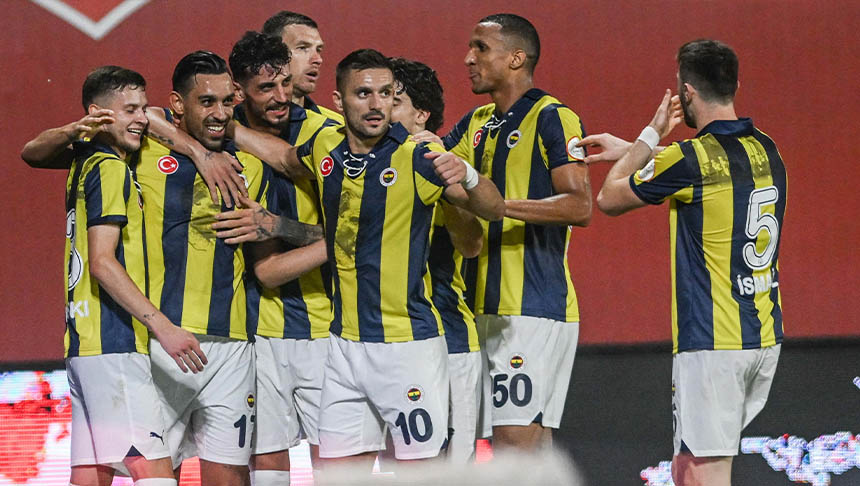Fenerbahçe 10. Galibiyetini 5 Golle Aldı