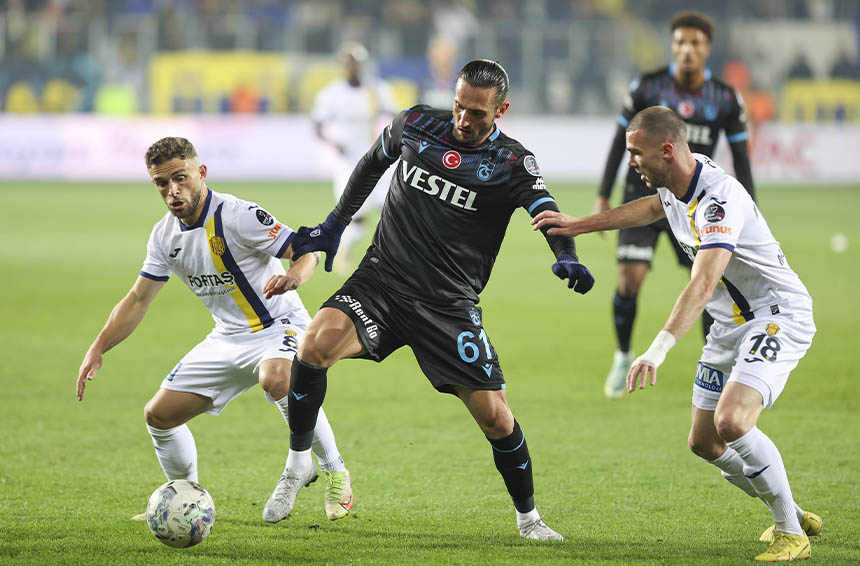 Trabzonspor ile Ankaragücü Yenişemedi