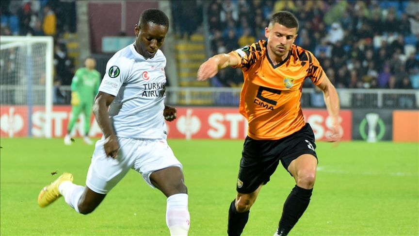 Sivasspor Geriden Gelerek Kazandı