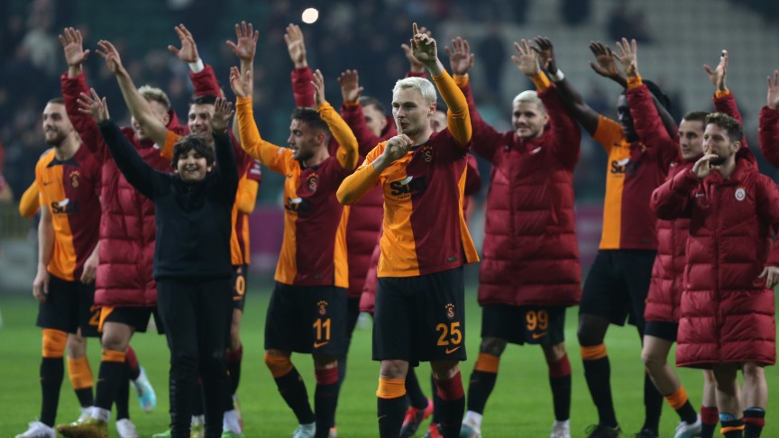 Galatasaray Rekorunu Geliştirdi
