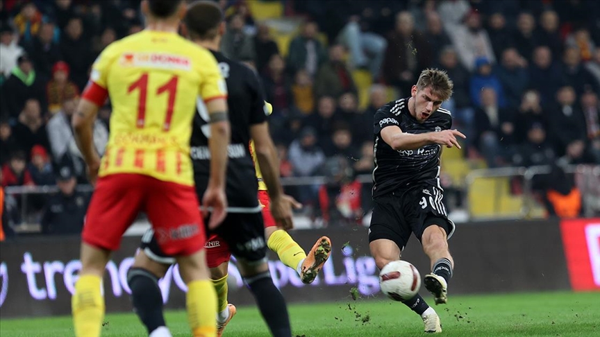 Beşiktaş, Kayseri Deplasmanından 1 Puanla Döndü