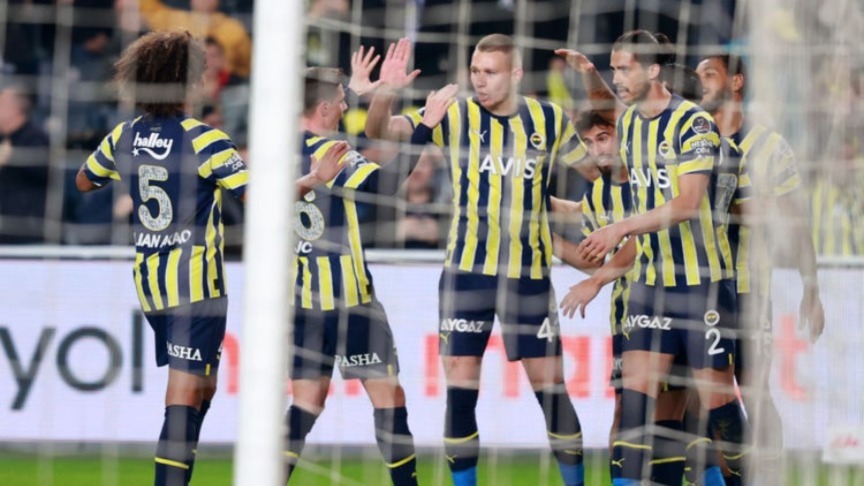 Fenerbahçe 4 Golle Kazandı
