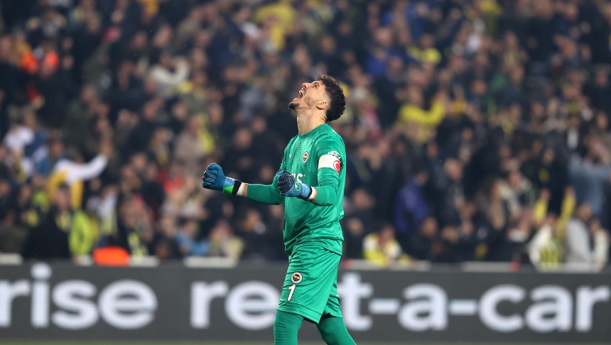 Altay Bayındır: “Fenerbahçe Başka Bir Dünya”