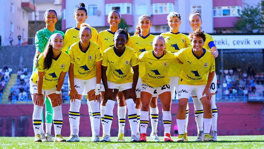 Fenerbahçe Petrol Ofisi Kadın Futbol Takımı İlk Kez Ülker Stadyumu'nda Sahaya Çıkıyor